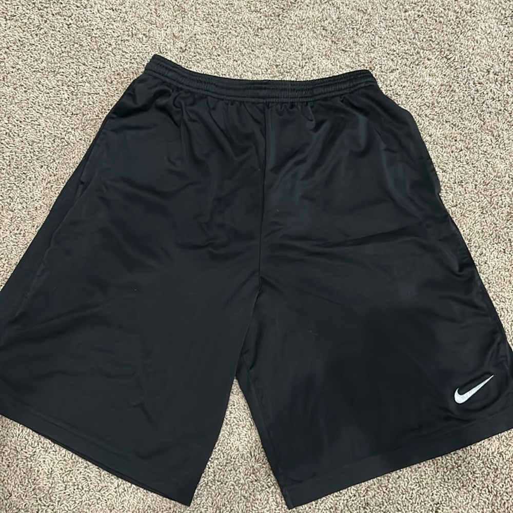 Nike Dri-fit men’s S shorts